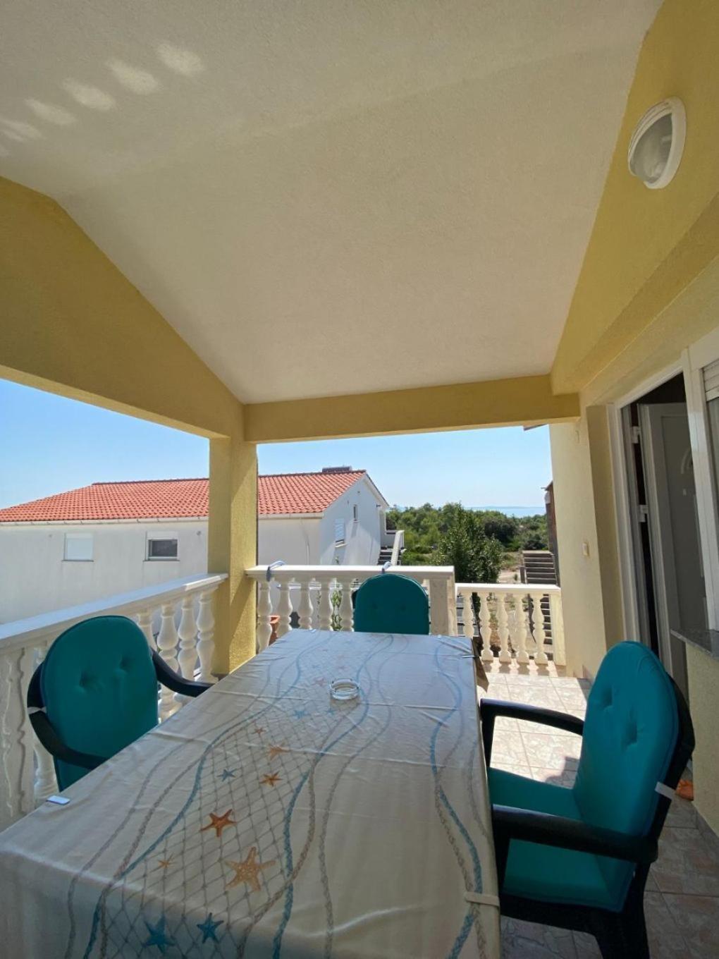 Apartments Draga - Comfortable & Afordable Vir Exterior photo