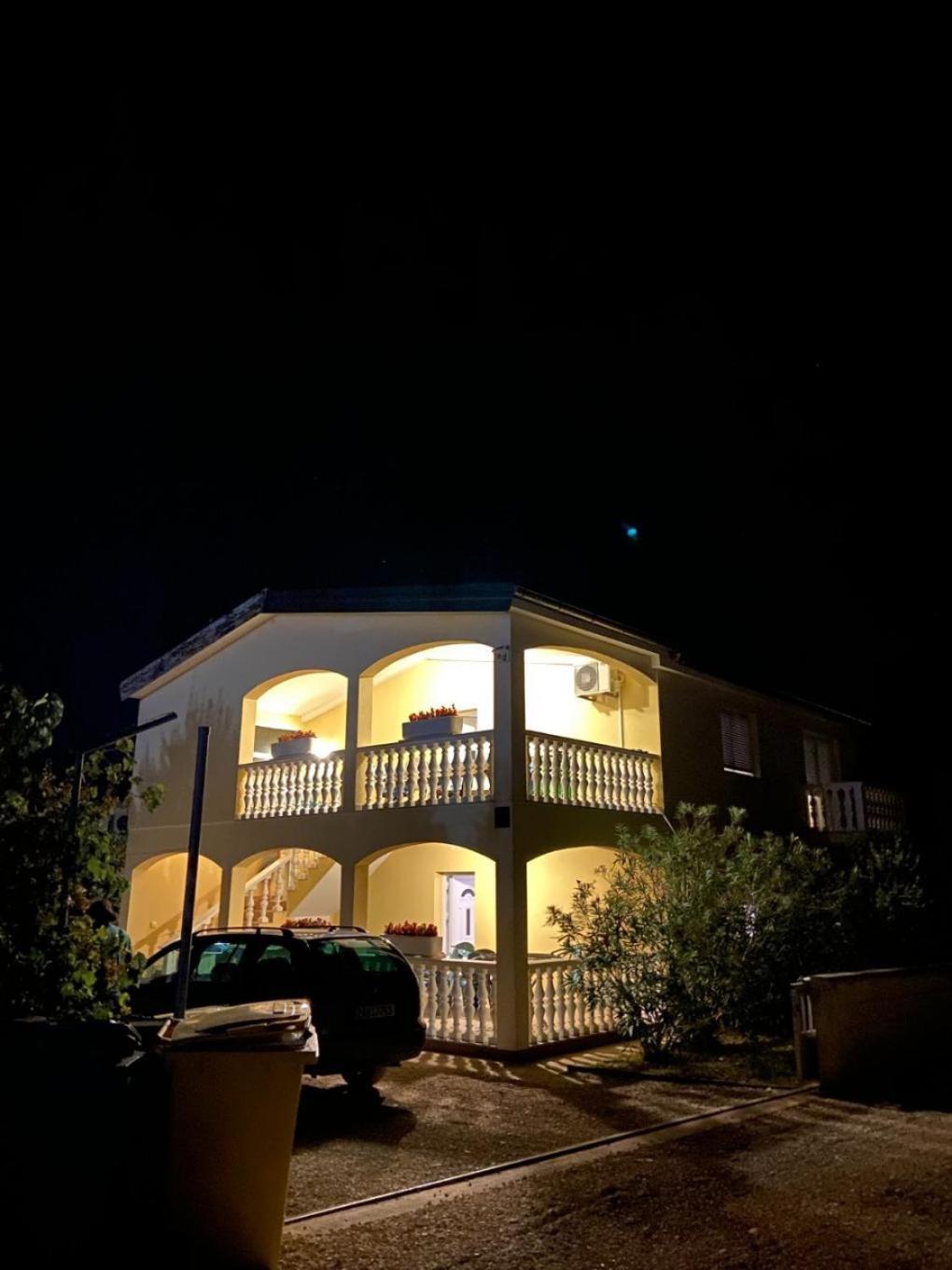 Apartments Draga - Comfortable & Afordable Vir Exterior photo